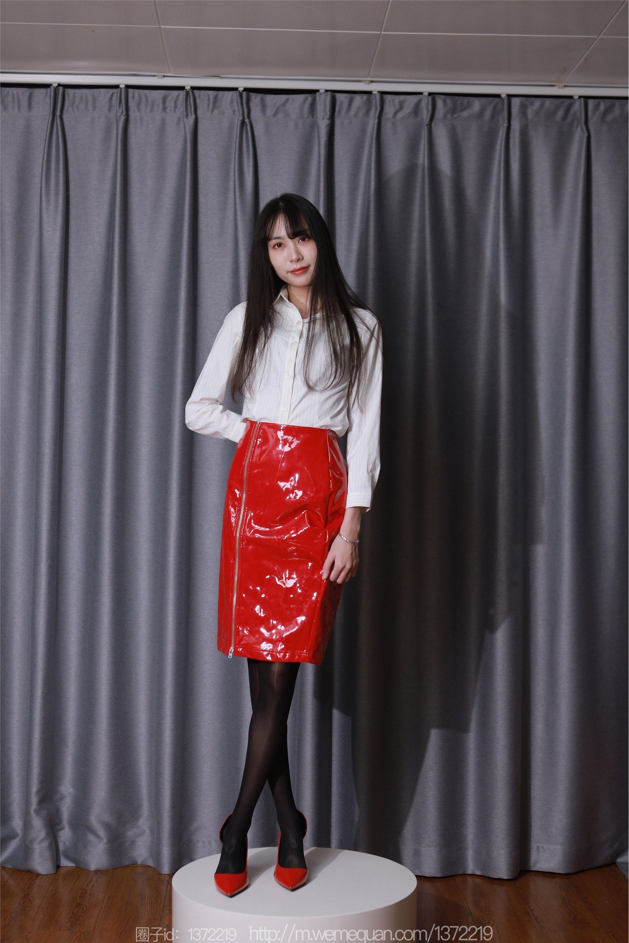 IESS异思趣向  2022.12.25 丝享家 1309 团团《红色姓感漆皮》